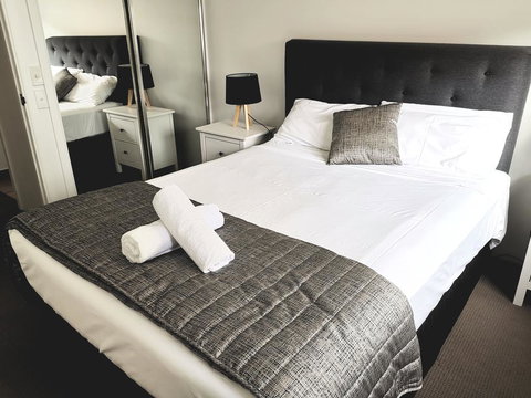 Broadbeach Private Apt With CHA - New Castle Holiday 2