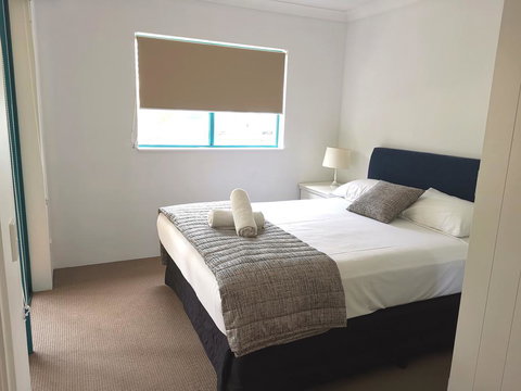 Broadbeach Private Apt With CHA - New Castle Holiday 1