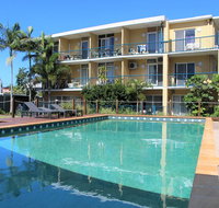 Broadwater Keys Holiday Apartments - New Castle Holiday
