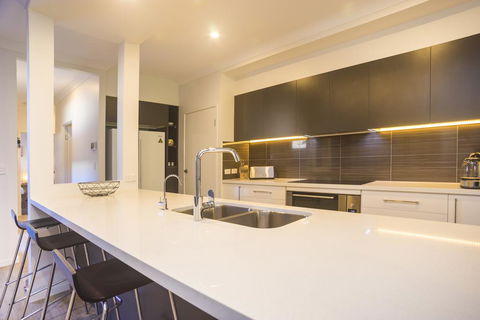 Broadwater Paradise - New Castle Holiday 3