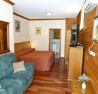 Brooklyn Motel - New Castle Holiday