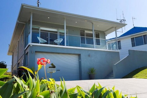 Buena Vista - 3 Lakeview - New Castle Holiday 2