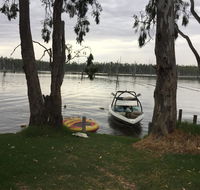 Bundalong Waterfront - New Castle Holiday