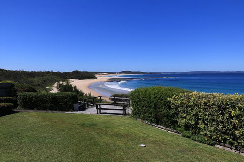 Bunkys By The Sea Holiday House - New Castle Holiday 0