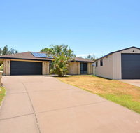 Burrum Paradsie Luxury Home - New Castle Holiday