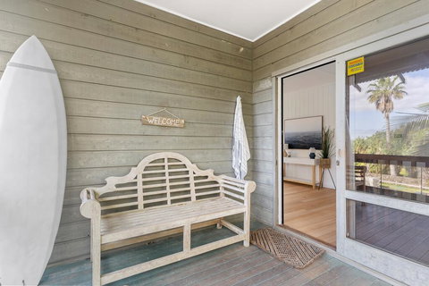 Byron Bay Treehouse On Lighthouse Road - New Castle Holiday 2