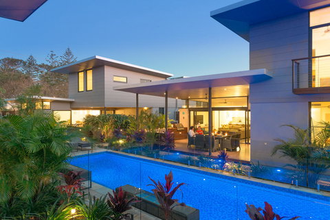 Byron Luxury Beach Houses - New Castle Holiday 2