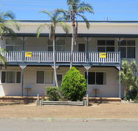 Cabenay 3 - VIEWS ACROSS THE PARK - New Castle Holiday