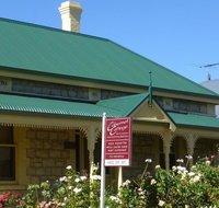 Cabernet Cottage - New Castle Holiday