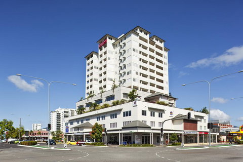 Cairns Central Plaza Apartment Hotel - New Castle Holiday 0