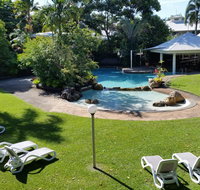 Cairns Gateway Resort - New Castle Holiday
