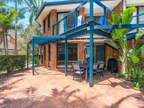 Calinda Sol 10 - New Castle Holiday 2