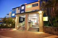 Book Caloundra Accommodation Vacations New Castle Holiday New Castle Holiday