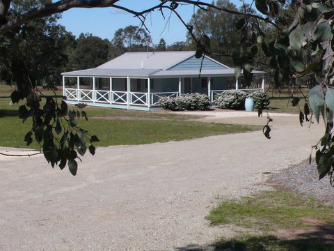 Cam Way Estate - New Castle Holiday 0