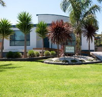 Cambroe - New Castle Holiday