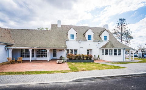 Camden Valley Inn - New Castle Holiday 2