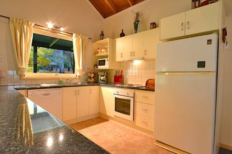 Camellia Lodge - New Castle Holiday 1