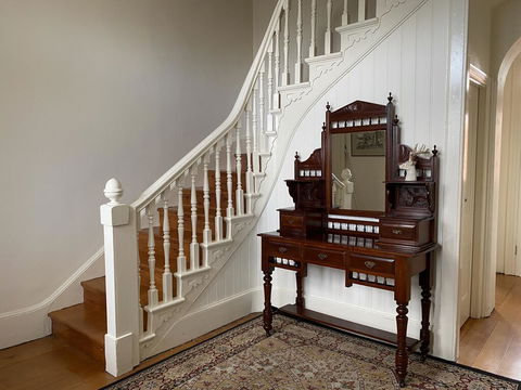 Campbell House - New Castle Holiday 3