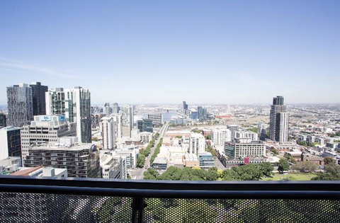 Canvas Suites On William - New Castle Holiday 2