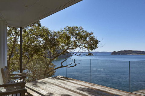 Cape Mackerel Cabin With Magic Palm Beach & Pittwater Views - New Castle Holiday 1