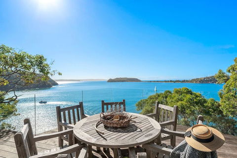 Cape Mackerel Cabin With Magic Palm Beach & Pittwater Views - New Castle Holiday 0