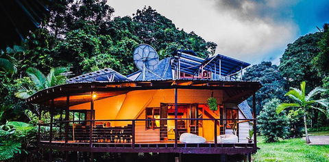 Cape Tribulation Holiday House - New Castle Holiday 0