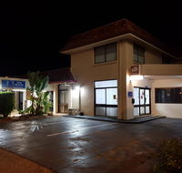 Caravilla Motor Inn - New Castle Holiday