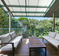 Carramar - 5 Callitris Crescent - New Castle Holiday