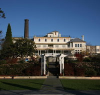 Carrington Hotel - New Castle Holiday