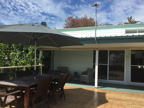 Castaways' 36 Cromarty Road - Beachfront House - New Castle Holiday 1