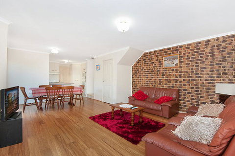 Castions - Lennox Head - New Castle Holiday 1