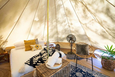 Castlemaine Gardens Luxury Glamping - New Castle Holiday 3