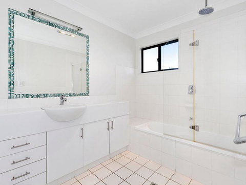 Casuarina Escape - New Castle Holiday 1