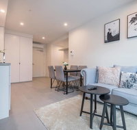 CBD Modern Classic 1 Bedroom AptLa Trobe Tower - New Castle Holiday