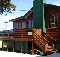 Cedar Cottages Blackmans Bay - New Castle Holiday