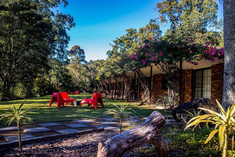 Cedar Creek Lodges - New Castle Holiday 1