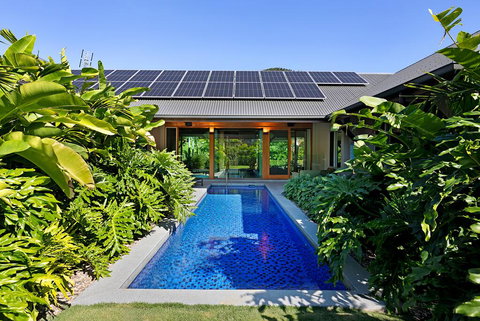 Celeste - At Funnel Bay - New Castle Holiday 0