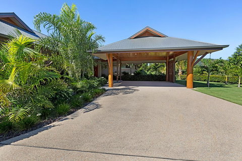 Celeste - At Funnel Bay - New Castle Holiday 1