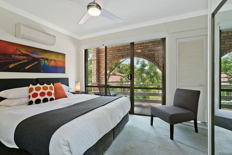 Centennial Terrace Apartments - New Castle Holiday 0