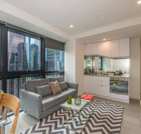 Central 2 Bedroom Deluxe ApartmentLa Trobe Tower - New Castle Holiday