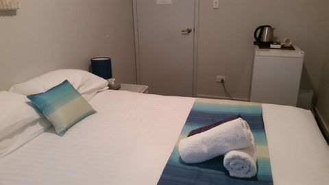 Centrebreak Beach Stay - New Castle Holiday 0