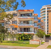 Centrepoint 1 - CBD Location - New Castle Holiday
