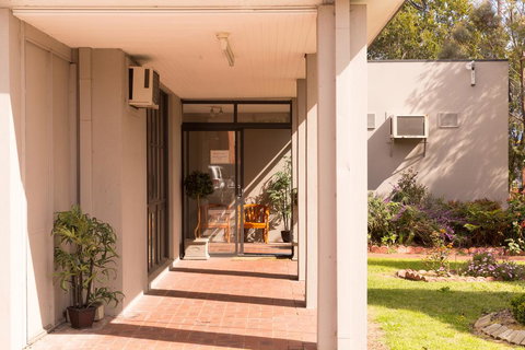 Chadstone Executive Motel - New Castle Holiday 1