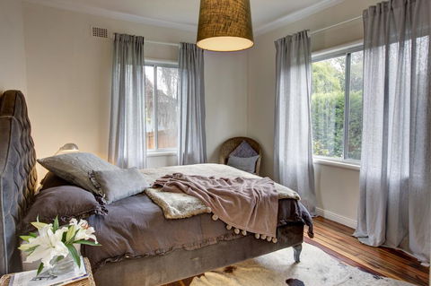 Character Cottage In Berrima - New Castle Holiday 3