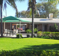 Charleville Waltzing Matilda Motor Inn - New Castle Holiday