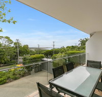 Charming Noosa Heads Apartment Laguna Bay Views - Unit 6 Taralla 18 Edgar Bennett Avenue - New Castle Holiday