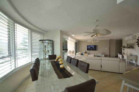 Chateau Royale Beach Resort - New Castle Holiday 1