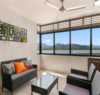 Chic City Apartment with Waterfront Views - New Castle Holiday