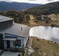 Chloe's Chalet - New Castle Holiday