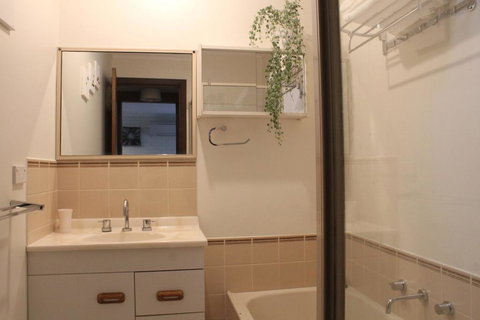 Church St - New Castle Holiday 3